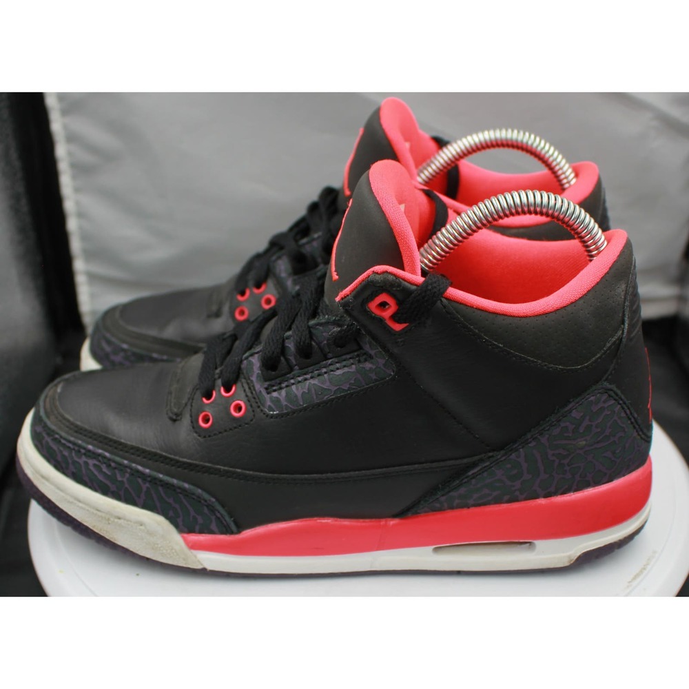 GS Nike Air Jordan 3 Retro Black Bright Crimson Purple 398614-005-Sz 6Y- W 7.5